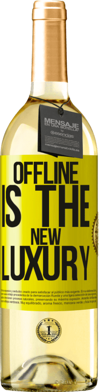 29,95 € Kostenloser Versand | Weißwein WHITE Ausgabe Offline is the new luxury Gelbes Etikett. Anpassbares Etikett Junger Wein Ernte 2023 Verdejo