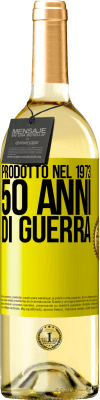 29,95 € Spedizione Gratuita | Vino bianco Edizione WHITE Prodotto nel 1973. 50 anni di guerra Etichetta Gialla. Etichetta personalizzabile Vino giovane Raccogliere 2024 Verdejo