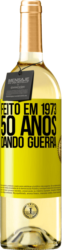 29,95 € Envio grátis | Vinho branco Edição WHITE Feito em 1973. 50 anos dando guerra Etiqueta Amarela. Etiqueta personalizável Vinho jovem Colheita 2023 Verdejo