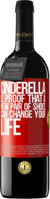 39,95 € Free Shipping | Red Wine RED Edition MBE Reserve Cinderella is proof that a new pair of shoes can change your life Red Label. Customizable label Reserve 12 Months Harvest 2015 Tempranillo