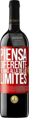 39,95 € Envío gratis | Vino Tinto Edición RED MBE Reserva Piensa diferente. Ve más allá de los límites Etiqueta Roja. Etiqueta personalizable Reserva 12 Meses Cosecha 2015 Tempranillo