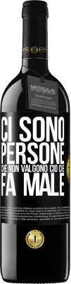 39,95 € Spedizione Gratuita | Vino rosso Edizione RED MBE Riserva Ci sono persone che non valgono ciò che fa male Etichetta Nera. Etichetta personalizzabile Riserva 12 Mesi Raccogliere 2015 Tempranillo