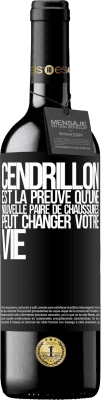 39,95 € Envoi gratuit | Vin rouge Édition RED MBE Réserve Cendrillon est la preuve qu'une nouvelle paire de chaussures peut changer votre vie Étiquette Noire. Étiquette personnalisable Réserve 12 Mois Récolte 2015 Tempranillo