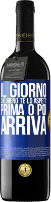 39,95 € Spedizione Gratuita | Vino rosso Edizione RED MBE Riserva Il giorno che meno te lo aspetti, prima o poi arriva Etichetta Blu. Etichetta personalizzabile Riserva 12 Mesi Raccogliere 2015 Tempranillo