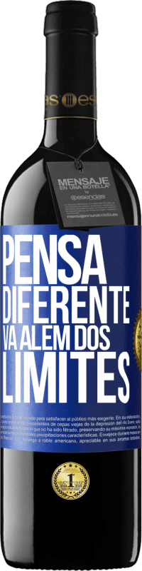 39,95 € Envio grátis | Vinho tinto Edição RED MBE Reserva Pensa diferente. Vá além dos limites Etiqueta Azul. Etiqueta personalizável Reserva 12 Meses Colheita 2015 Tempranillo