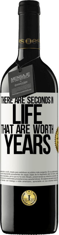 39,95 € Free Shipping | Red Wine RED Edition MBE Reserve There are seconds in life that are worth years White Label. Customizable label Reserve 12 Months Harvest 2015 Tempranillo