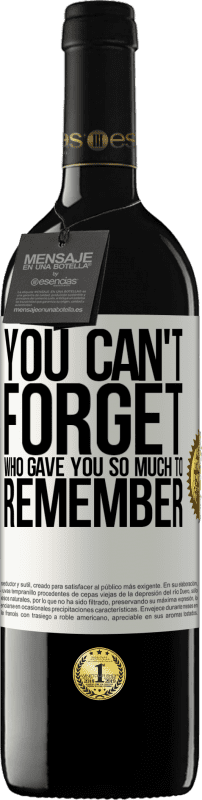 39,95 € Free Shipping | Red Wine RED Edition MBE Reserve You can't forget who gave you so much to remember White Label. Customizable label Reserve 12 Months Harvest 2016 Tempranillo
