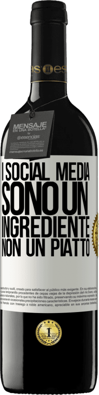 39,95 € Spedizione Gratuita | Vino rosso Edizione RED MBE Riserva I social media sono un ingrediente, non un piatto Etichetta Bianca. Etichetta personalizzabile Riserva 12 Mesi Raccogliere 2015 Tempranillo