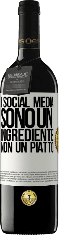 39,95 € Spedizione Gratuita | Vino rosso Edizione RED MBE Riserva I social media sono un ingrediente, non un piatto Etichetta Bianca. Etichetta personalizzabile Riserva 12 Mesi Raccogliere 2016 Tempranillo