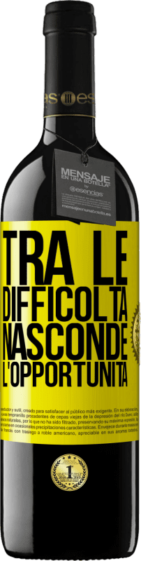 39,95 € Spedizione Gratuita | Vino rosso Edizione RED MBE Riserva Tra le difficoltà nasconde l'opportunità Etichetta Gialla. Etichetta personalizzabile Riserva 12 Mesi Raccogliere 2015 Tempranillo