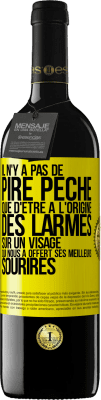 39,95 € Envoi gratuit | Vin rouge Édition RED MBE Réserve Il n'y a pas de pire péché que d'être à l'origine des larmes sur un visage qui nous a offert ses meilleurs sourires Étiquette Jaune. Étiquette personnalisable Réserve 12 Mois Récolte 2014 Tempranillo