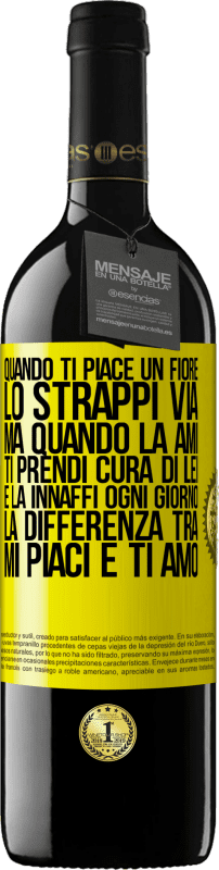 39,95 € Spedizione Gratuita | Vino rosso Edizione RED MBE Riserva Quando ti piace un fiore, lo strappi via. Ma quando la ami, ti prendi cura di lei e la innaffi ogni giorno Etichetta Gialla. Etichetta personalizzabile Riserva 12 Mesi Raccogliere 2015 Tempranillo