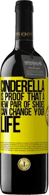 39,95 € Free Shipping | Red Wine RED Edition MBE Reserve Cinderella is proof that a new pair of shoes can change your life Yellow Label. Customizable label Reserve 12 Months Harvest 2016 Tempranillo