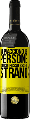 39,95 € Spedizione Gratuita | Vino rosso Edizione RED MBE Riserva Mi piacciono le persone con cui posso essere strano Etichetta Gialla. Etichetta personalizzabile Riserva 12 Mesi Raccogliere 2015 Tempranillo