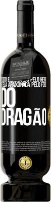 49,95 € Envio grátis | Vinho tinto Edição Premium MBS® Reserva Tudo esperando pelo herói e ela apaixonada pelo fogo do dragão Etiqueta Preta. Etiqueta personalizável Reserva 12 Meses Colheita 2015 Tempranillo