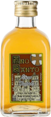 93,95 € Envío gratis | Licores Año Santo Aguardientes Galicia España Botellín Miniatura 5 cl Tostado