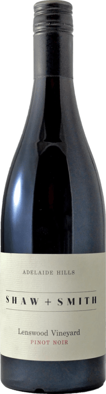 94,95 € Spedizione Gratuita | Vino Rosso Shaw and Smith Lenswood I.G. Adelaide Hills Australia Meridionale Australia Pinot Nero 75 cl
