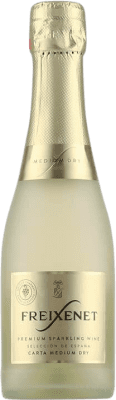5,95 € Бесплатная доставка | Белое игристое вино Freixenet Carta Semiseco — Полусухое D.O. Cava Каталония Испания Parellada — Парельяда Мини-бутылка 20 cl