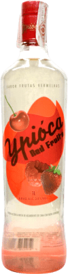 16,95 € Envío gratis | Cachaça Ypióca Brasil 1 L Frutos Rojos