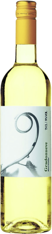 6,95 € Spedizione Gratuita | Vino bianco Cepas Leonesas Grado 9 Nueve Semisecco Semidolce D.O. Tierra de León Castilla y León Spagna Verdejo Bottiglia 75 cl