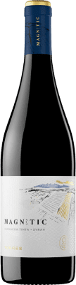 6,95 € Envio grátis | Vinho tinto Torres Magnetic D.O. Catalunya Catalunha Espanha Garrafa 75 cl