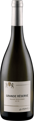 14,95 € Envío gratis | Vino blanco Domaine Salmon Sur Lie Gran Reserva A.O.C. Muscadet-Sèvre et Maine Francia Melon de Bourgogne Botella 75 cl
