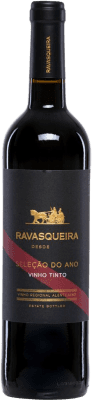 13,95 € Kostenloser Versand | Rotwein Monte da Ravasqueira Seleção do Ano Tinto Trocken I.G. Alentejo Alentejo Portugal Syrah, Touriga Nacional, Aragonez, Alicante Bouschet Flasche 75 cl