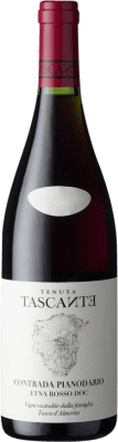 66,95 € Бесплатная доставка | Красное вино Tasca Conti d'Almerita Tenuta Tascante Contrada Pianodario Rosso D.O.C. Etna Сицилия Италия Nerello Mascalese бутылка 75 cl