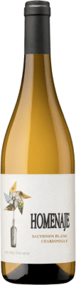 7,95 € Бесплатная доставка | Белое вино Marco Real Homenaje D.O. Navarra Наварра Испания Chardonnay — Шардоне, Sauvignon — Совиньон 75 cl