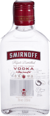 6,95 € Envío gratis | Vodka Smirnoff Rusia Petaca Pequeña 20 cl