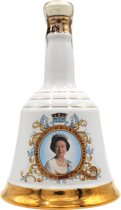 263,95 € 免费送货 | 威士忌混合 Bell's Queen Elizabeth II 60th Birthday 英国 瓶子 70 cl