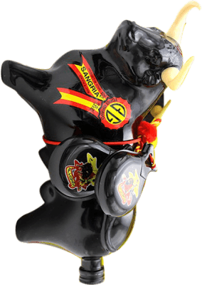 16,95 € 免费送货 | 桑格利亚和葡萄酒柠檬水 Corrida de Toros Toro Bravo 西班牙 半瓶装 37 cl