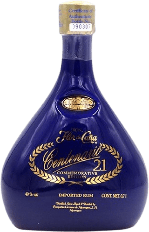 316,95 € Envío gratis | Ron Flor de Caña 21 Centenario Nicaragua 70 cl