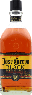 39,95 € 免费送货 | 龙舌兰 José Cuervo Black Medallion Añejo 墨西哥 瓶子 70 cl