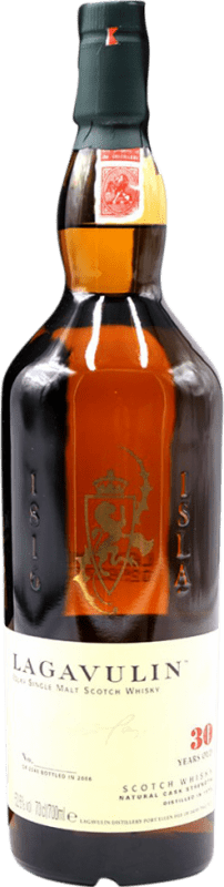 5 958,95 € Spedizione Gratuita | Whisky Single Malt Lagavulin Regno Unito 30 Anni 70 cl