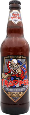 6,95 € Spedizione Gratuita | Birra Trooper Iron Maiden Regno Unito Bottiglia Medium 50 cl