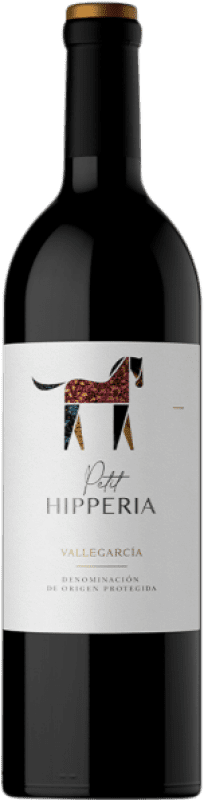 59,95 € Free Shipping | Red wine Pago de Vallegarcía Petit Hipperia I.G.P. Vino de la Tierra de Castilla Castilla la Mancha Spain Merlot, Syrah, Cabernet Franc, Petit Verdot Magnum Bottle 1,5 L