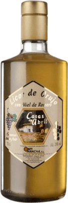 16,95 € Envio grátis | Aguardente Orujo Casas de Abril Miel Castela-Mancha Espanha Garrafa 70 cl