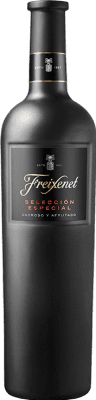 7,95 € 免费送货 | 红葡萄酒 Freixenet 甄选, 特别 D.O. Catalunya 加泰罗尼亚 西班牙 Syrah — 西拉, Garnacha — 歌海娜, Cabernet Sauvignon — 赤霞珠 75 cl