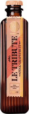 72,95 € Envio grátis | Caixa de 24 unidades Refrescos e Mixers MG Le Tribute Pink Grapefruit Soda Catalunha Espanha Garrafa Pequena 20 cl