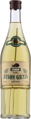 14,95 € Бесплатная доставка | Водка Zubr Bison Grass Польша бутылка 70 cl