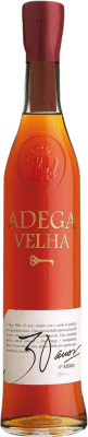 117,95 € 免费送货 | 白兰地 Adega Velha 葡萄牙 30 岁 瓶子 Medium 50 cl