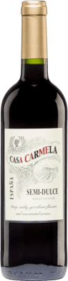 8,95 € 免费送货 | 红酒 Castaño Casa Carmela Tinto 半干半甜 D.O. Yecla 穆尔西亚地区 西班牙 Monastrell 瓶子 75 cl