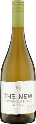 8,95 € Spedizione Gratuita | Vino bianco Cramele Recas The New Romania Sauvignon Bianca Bottiglia 75 cl