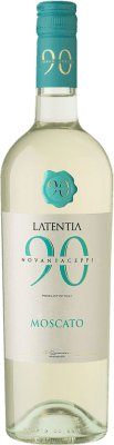 8,95 € Envío gratis | Vino blanco Novantaceppi I.G.T. Puglia Puglia Italia Moscato Botella 75 cl