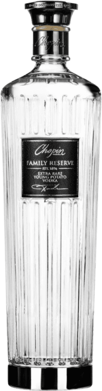 237,95 € Spedizione Gratuita | Vodka Chopin Riserva di Famiglia, Riserva Polonia 70 cl
