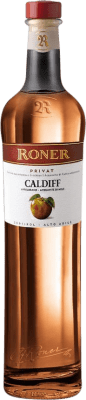 53,95 € Envio grátis | Aguardente Orujo Roner Apfelbrand Caldiff Privat Itália Garrafa Medium 50 cl