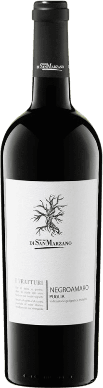 8,95 € Spedizione Gratuita | Vino rosso San Marzano I Tratturi I.G.T. Puglia Puglia Italia Negroamaro Bottiglia 75 cl