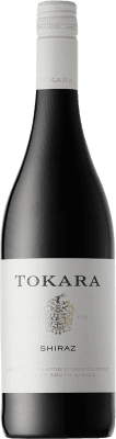 26,95 € Бесплатная доставка | Красное вино Tokara Shiraz W.O. Western Cape Western Cape South Coast Южная Африка Syrah бутылка 75 cl