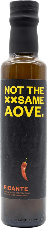 21,95 € Envío gratis | Aceite de Oliva Not The Same Guindilla Picante Premium, AOVE Virgen Extra España Arbequina Botellín 25 cl